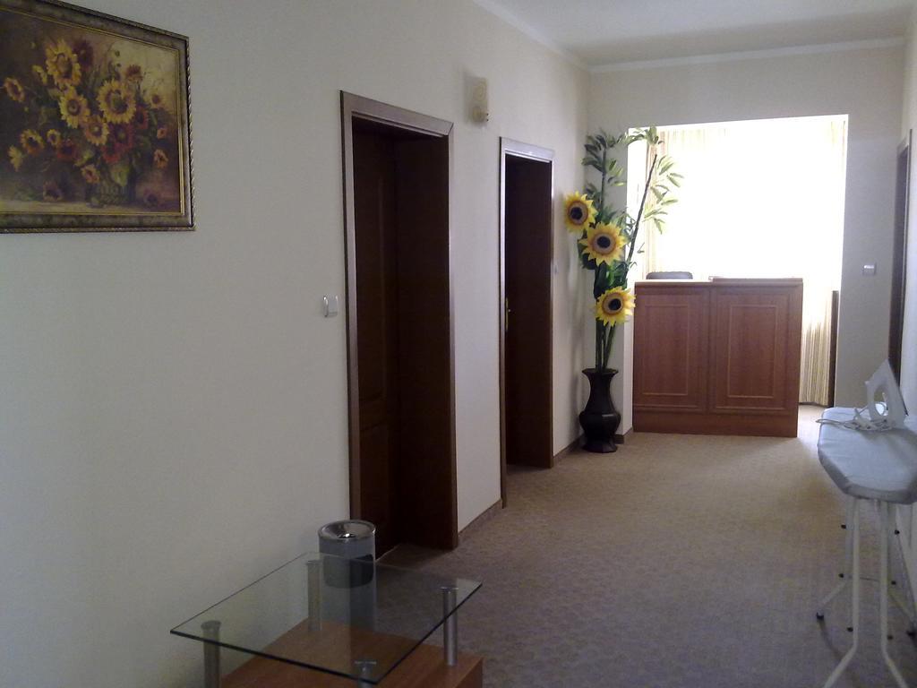 Guest House Markovi أهيلوي المظهر الخارجي الصورة