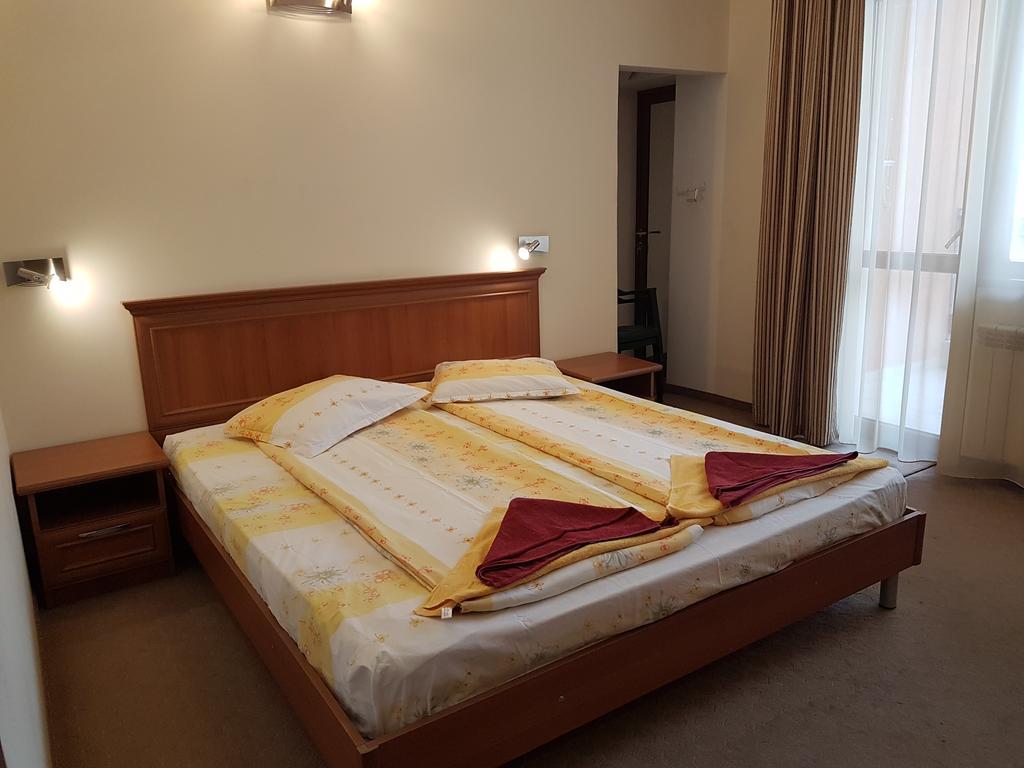 Guest House Markovi أهيلوي المظهر الخارجي الصورة