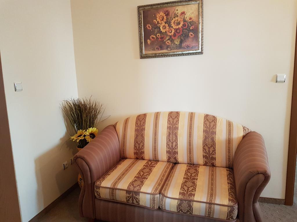 Guest House Markovi أهيلوي المظهر الخارجي الصورة