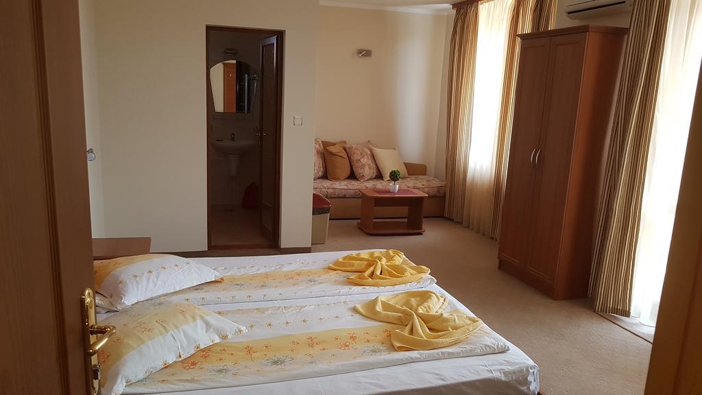 Guest House Markovi أهيلوي المظهر الخارجي الصورة